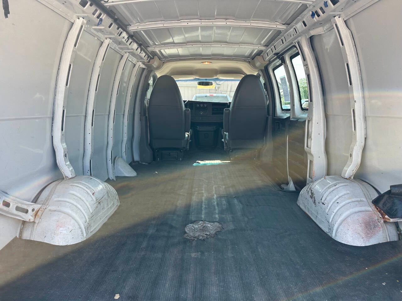 2013 Chevrolet Express 2500 3dr Cargo Van w/ 1WT