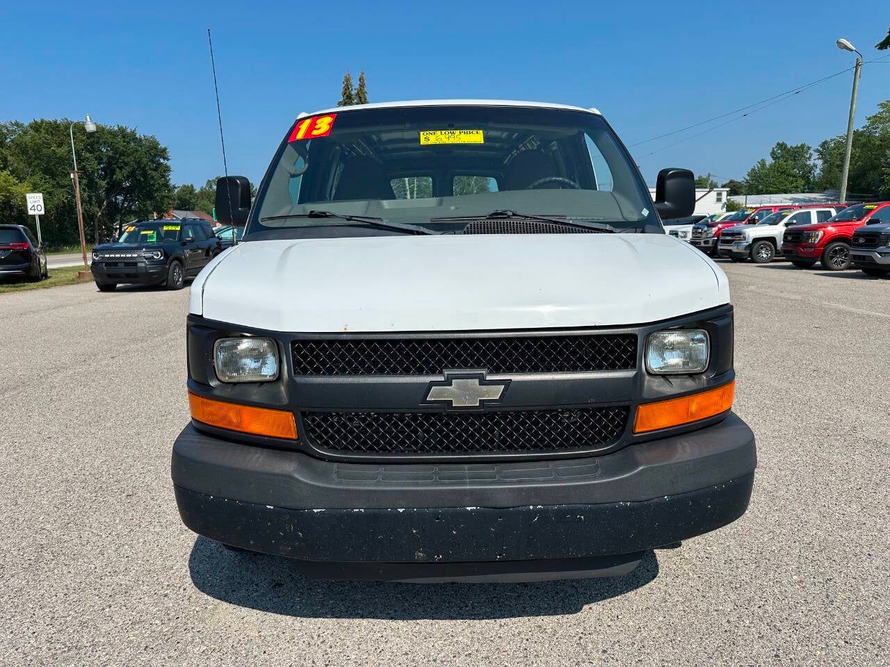 2013 Chevrolet Express 2500 3dr Cargo Van w/ 1WT