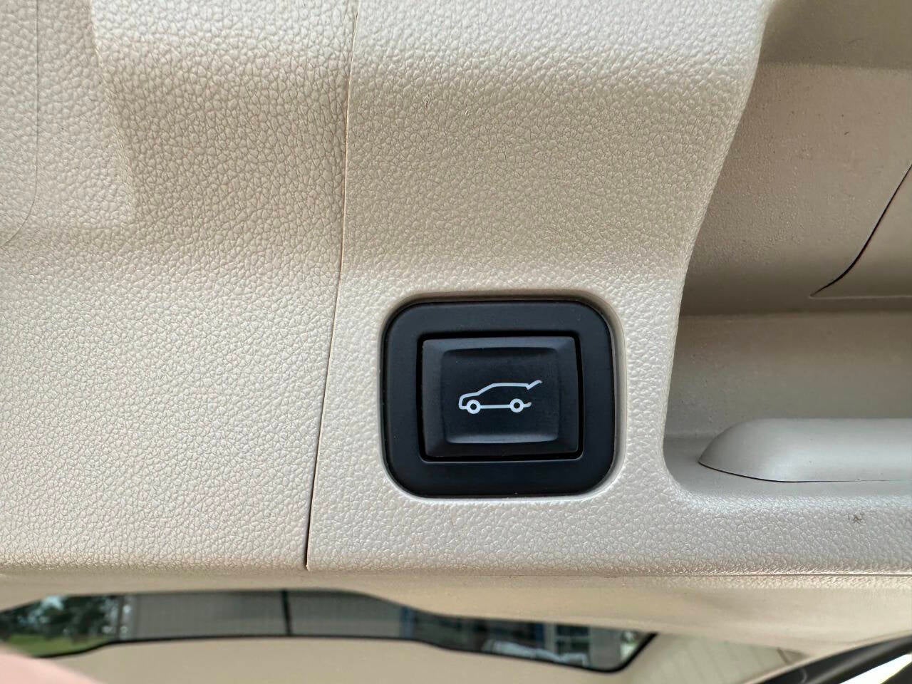 2019 GMC Acadia Denali 4x4 4dr SUV