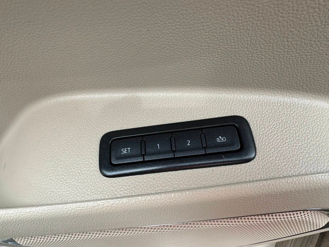 2020 GMC Yukon XL Denali 4x4 4dr SUV