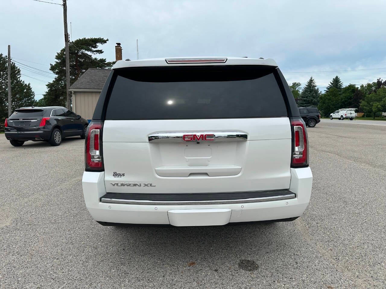 2020 GMC Yukon XL Denali 4x4 4dr SUV