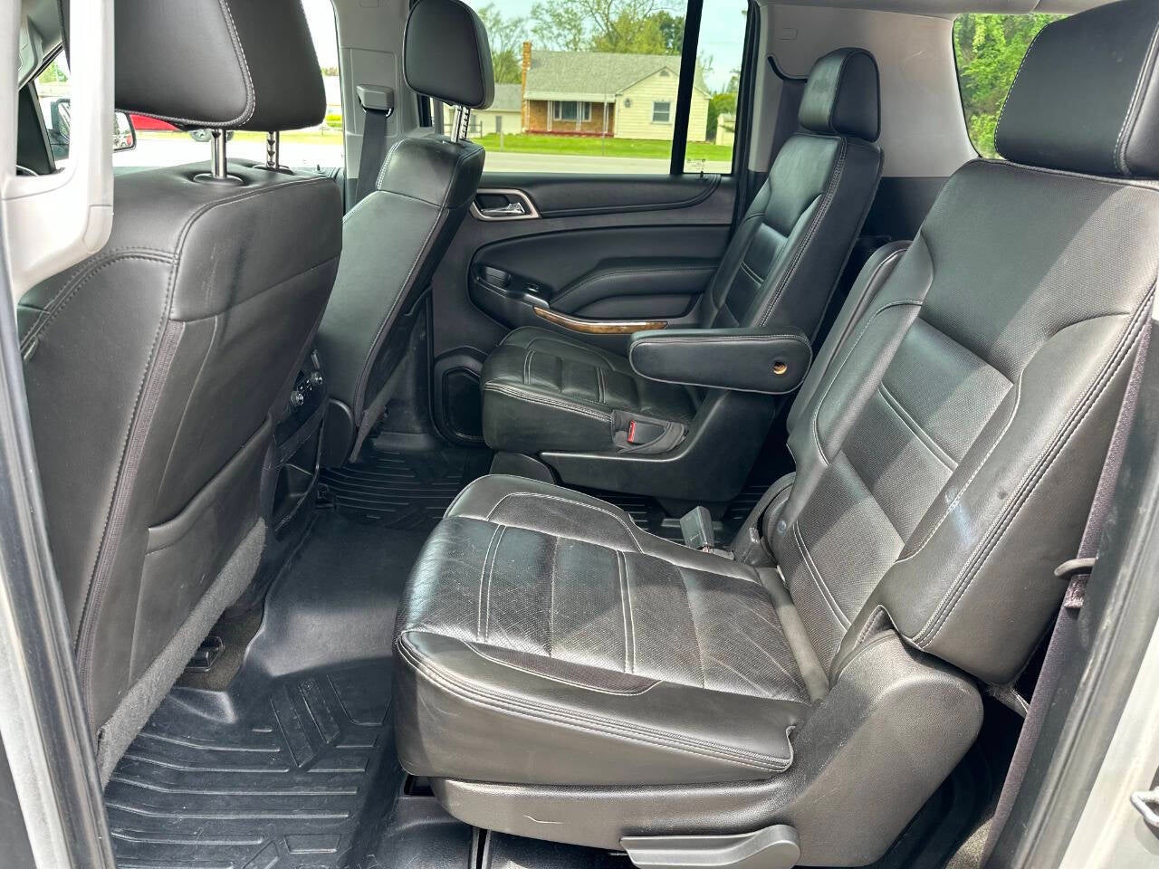 2017 GMC Yukon XL Denali 4x4 4dr SUV