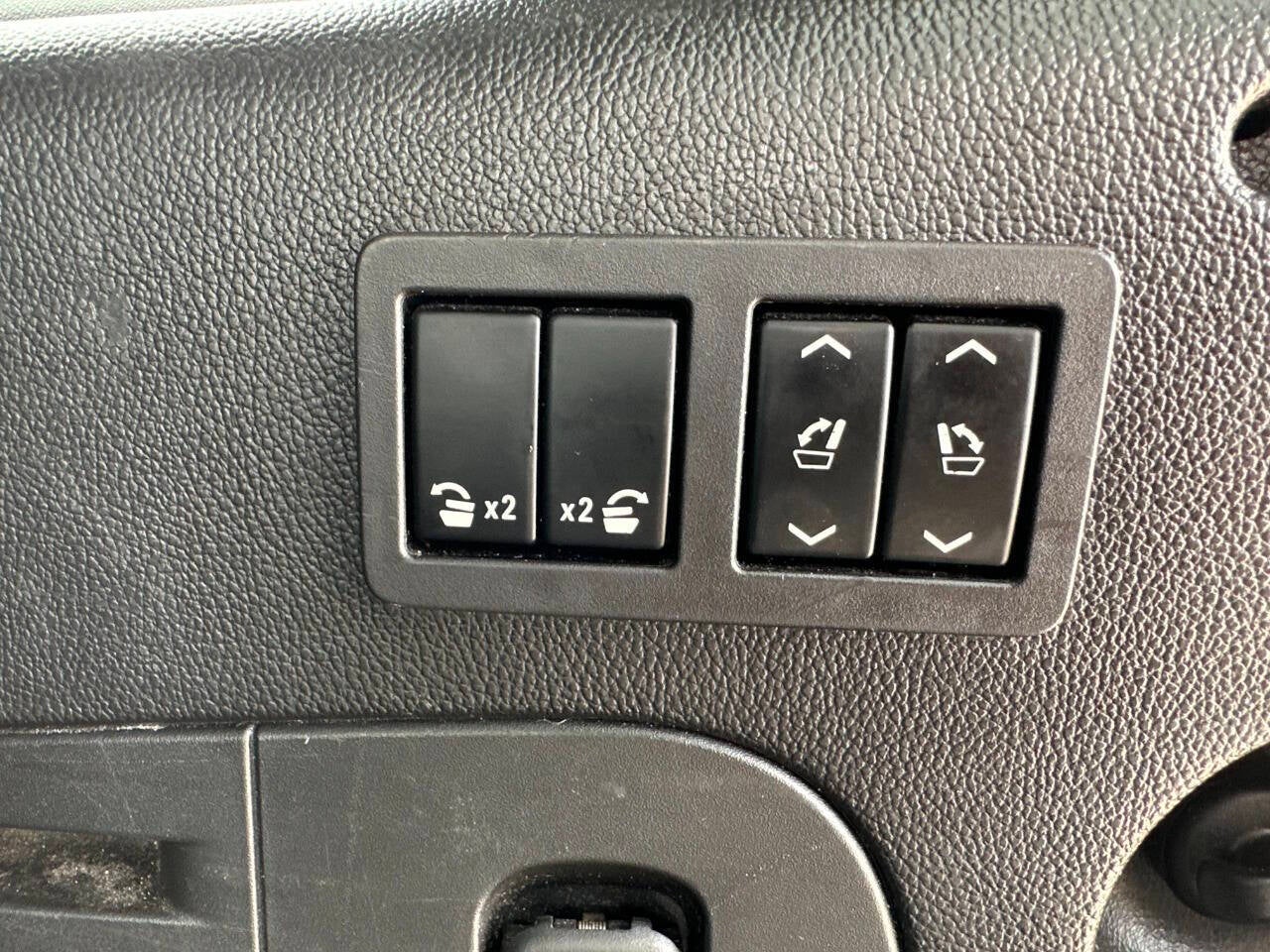 2017 GMC Yukon XL Denali 4x4 4dr SUV