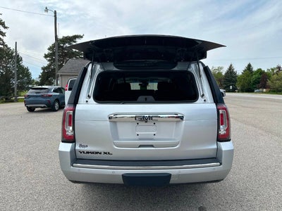 2017 GMC Yukon XL Denali 4x4 4dr SUV