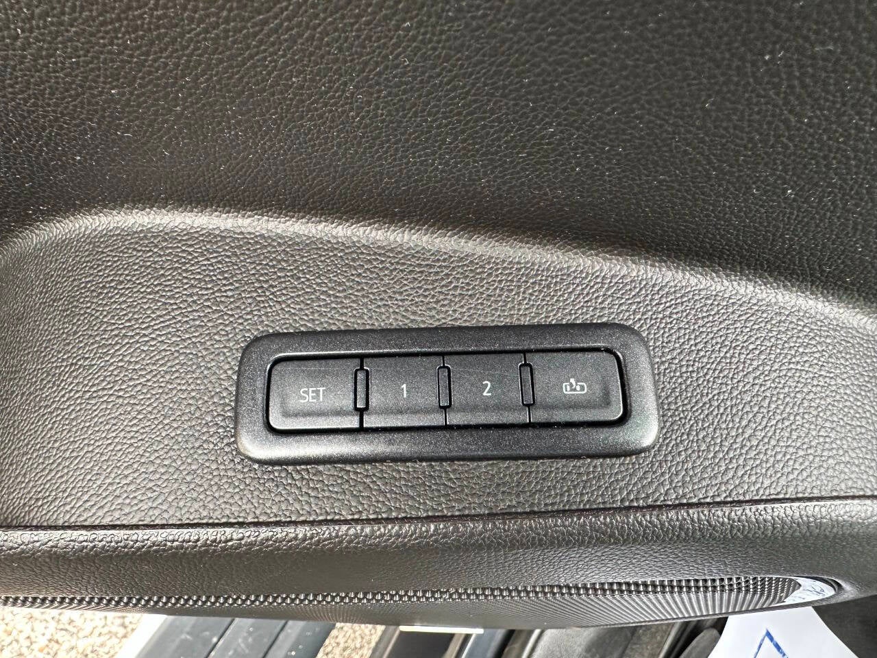 2020 GMC Yukon XL Denali 4x4 4dr SUV