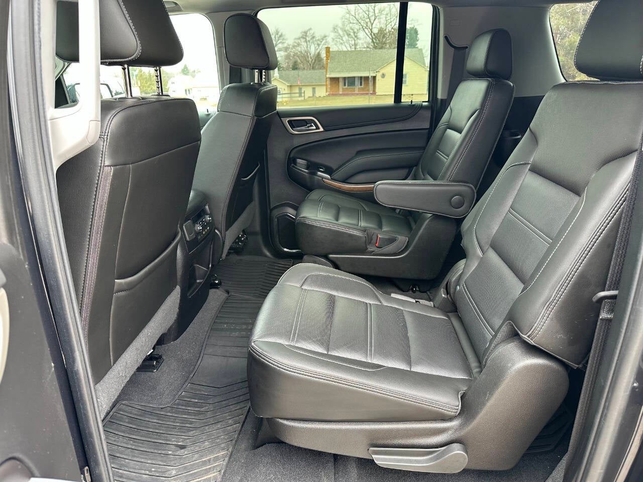 2020 GMC Yukon XL Denali 4x4 4dr SUV