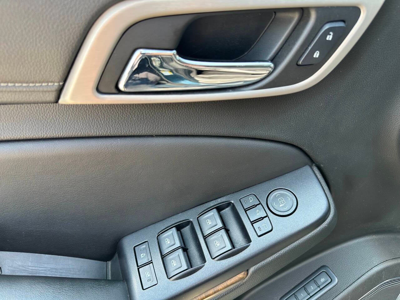2019 GMC Yukon XL Denali 4x4 4dr SUV