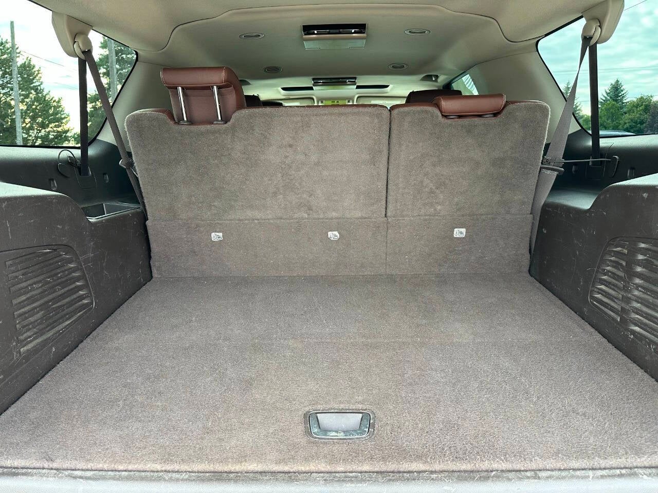 2015 Chevrolet Suburban LTZ 4x4 4dr SUV
