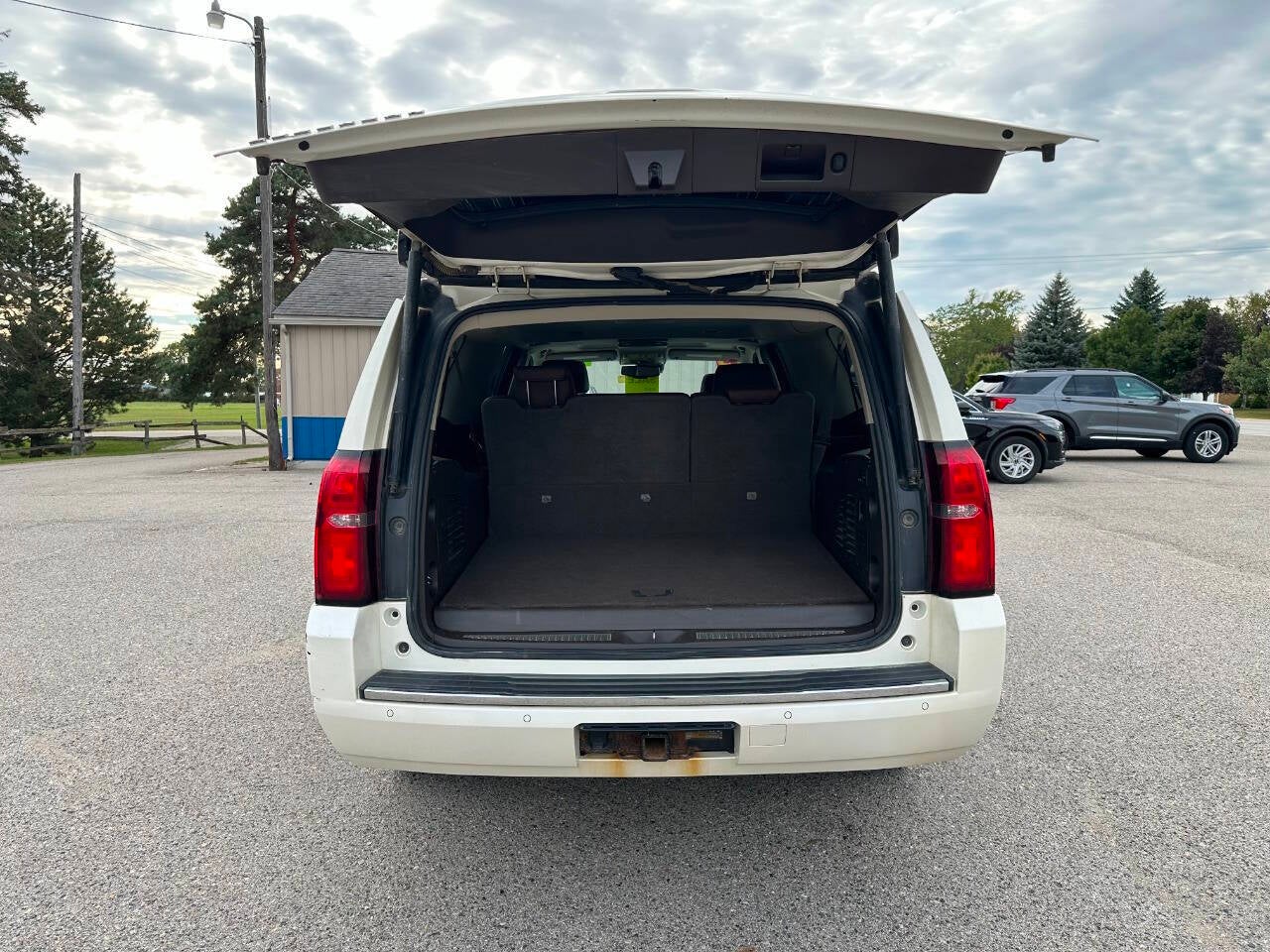 2015 Chevrolet Suburban LTZ 4x4 4dr SUV