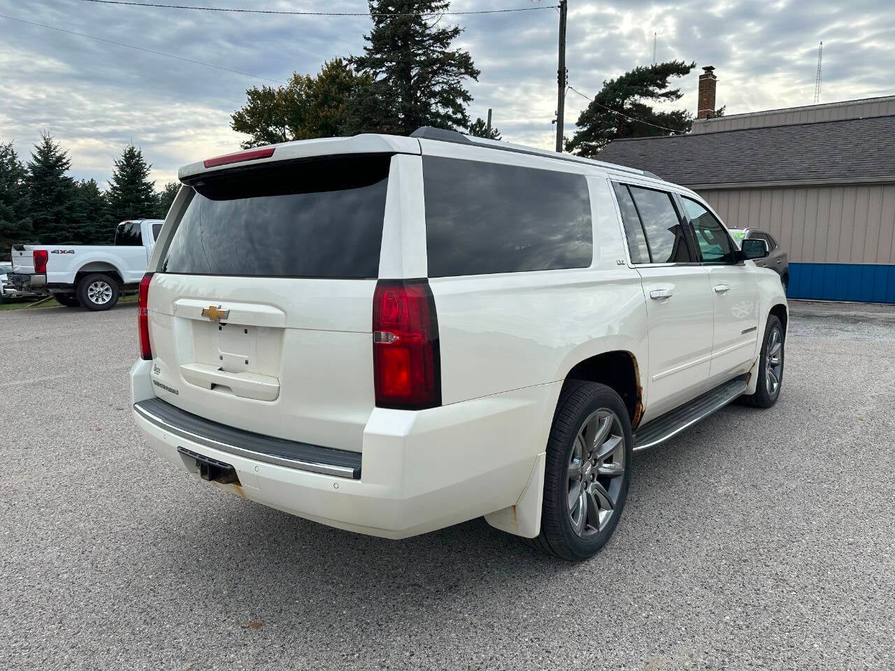 2015 Chevrolet Suburban LTZ 4x4 4dr SUV
