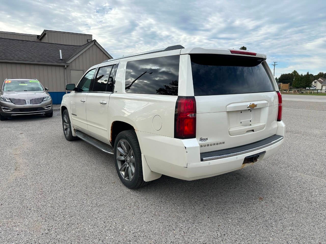 2015 Chevrolet Suburban LTZ 4x4 4dr SUV