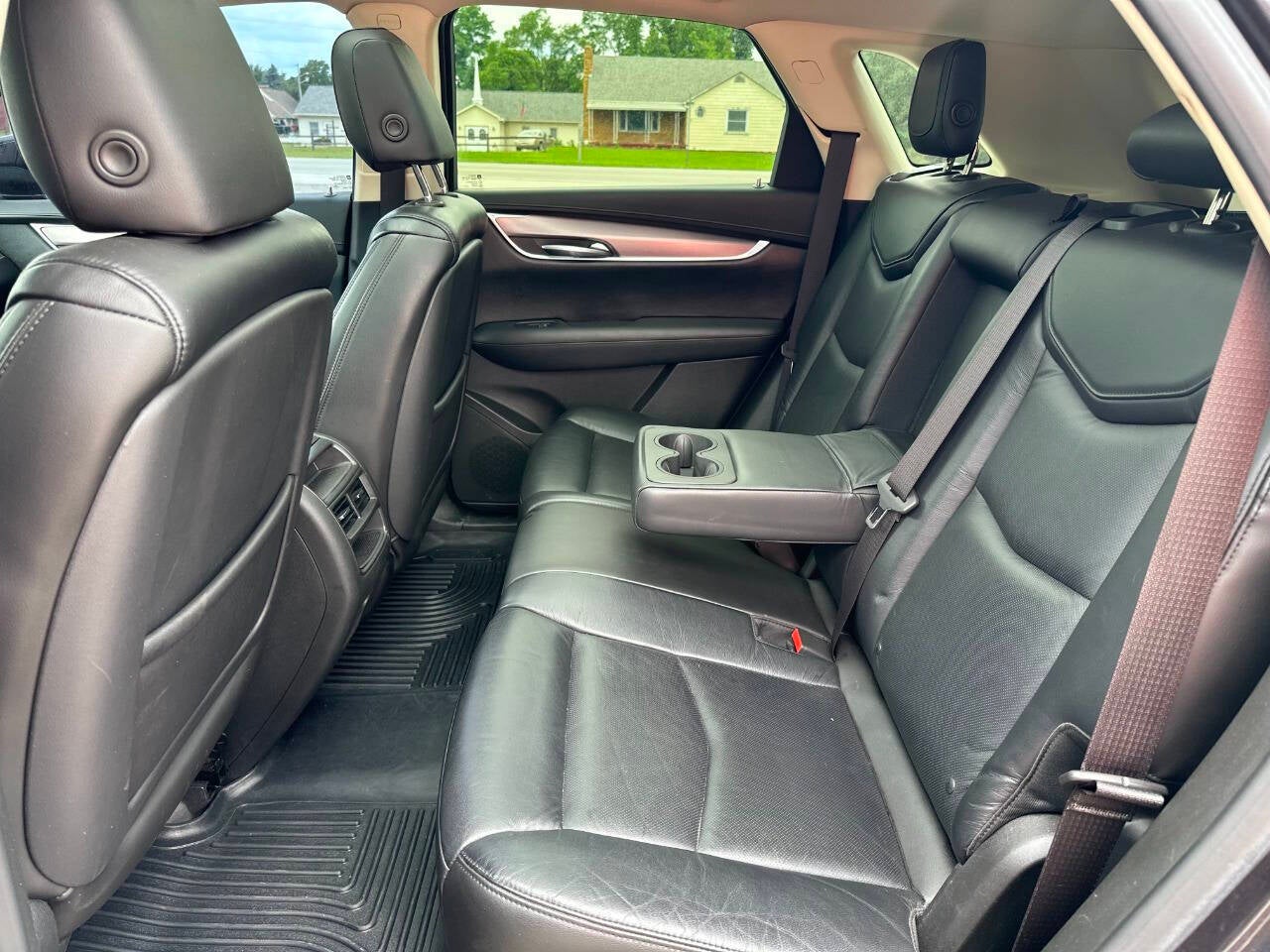 2017 Cadillac XT5 Luxury 4x4 4dr SUV