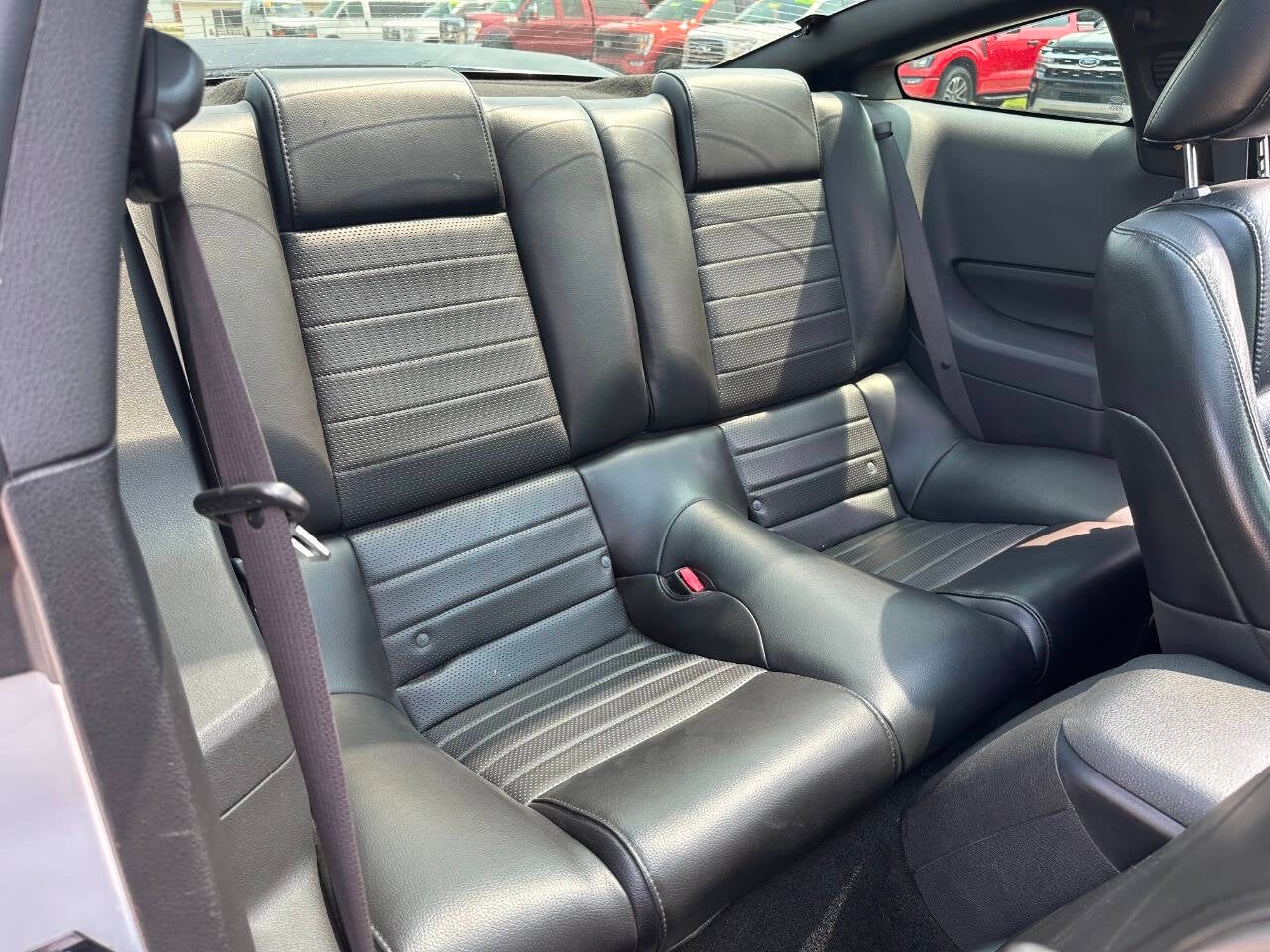 2007 Ford Mustang GT Premium 2dr Fastback