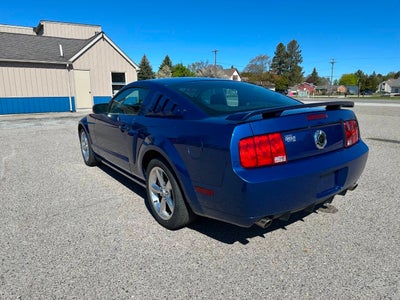 2007 Ford Mustang GT Premium 2dr Fastback