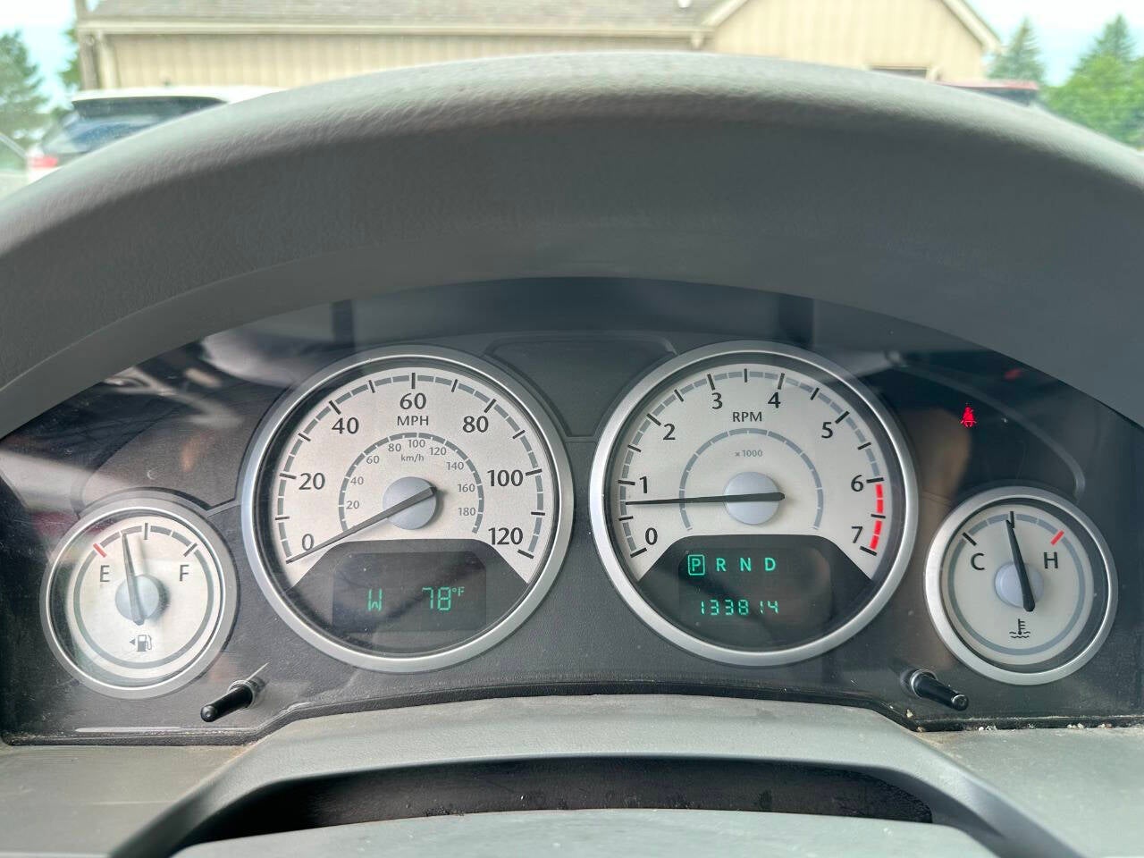 2010 Chrysler Town and Country Touring 4dr Mini Van