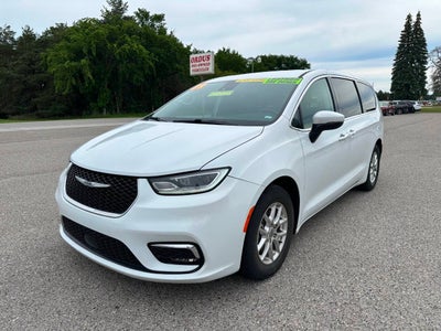 2023 Chrysler Pacifica Touring L 4dr Mini Van