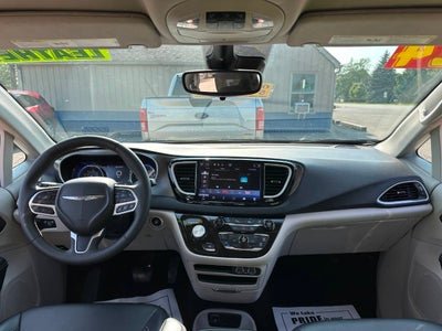 2024 Chrysler Pacifica Touring L 4dr Mini Van