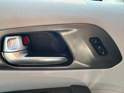2024 Chrysler Pacifica Touring L 4dr Mini Van