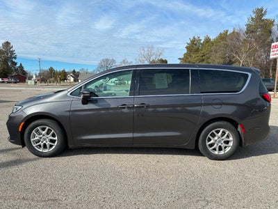 2023 Chrysler Pacifica Touring L 4dr Mini Van
