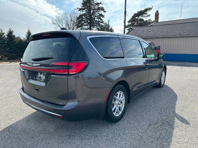 2023 Chrysler Pacifica Touring L 4dr Mini Van