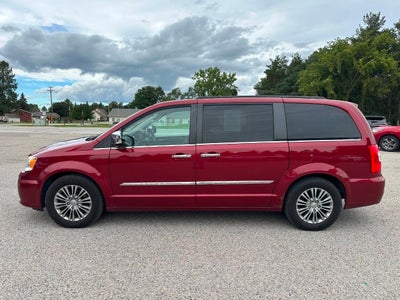 2013 Chrysler Town and Country Touring L 4dr Mini Van