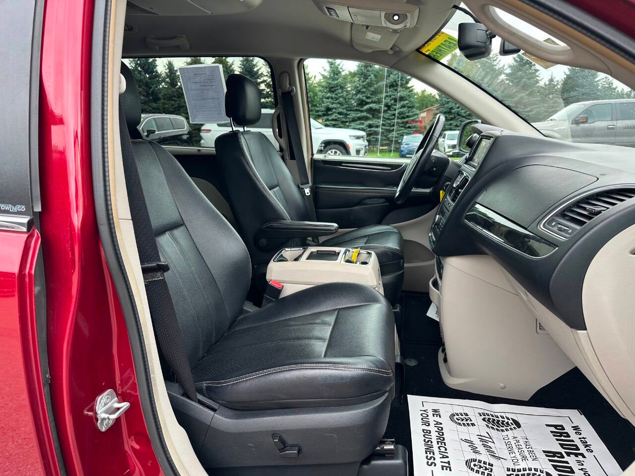 2013 Chrysler Town and Country Touring L 4dr Mini Van