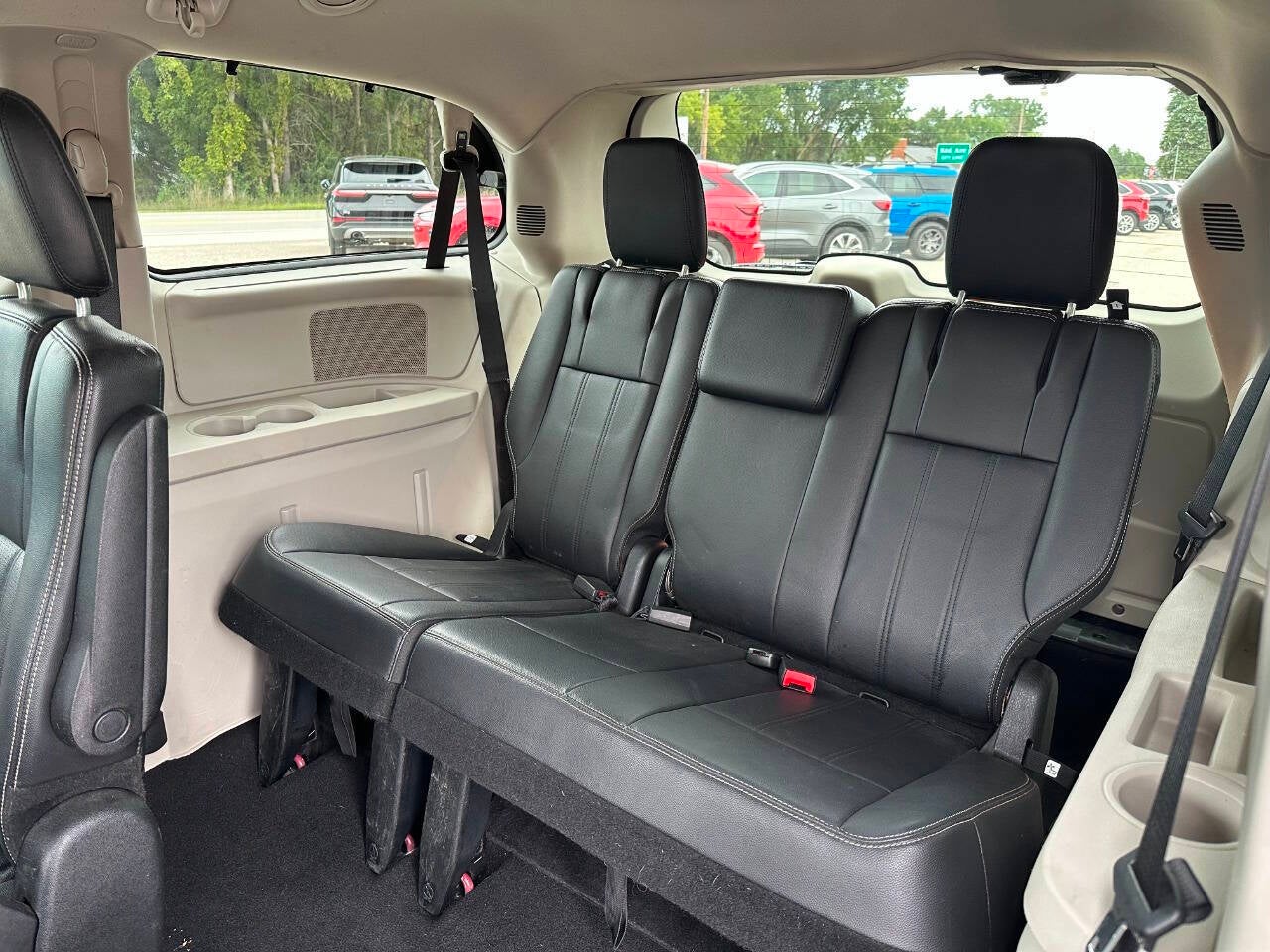 2013 Chrysler Town and Country Touring L 4dr Mini Van