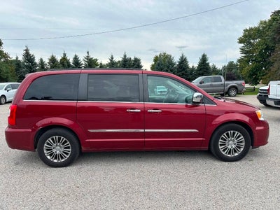 2013 Chrysler Town and Country Touring L 4dr Mini Van