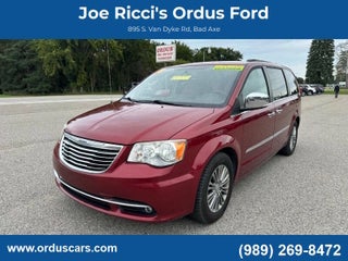 2013 Chrysler Town and Country Touring L 4dr Mini Van
