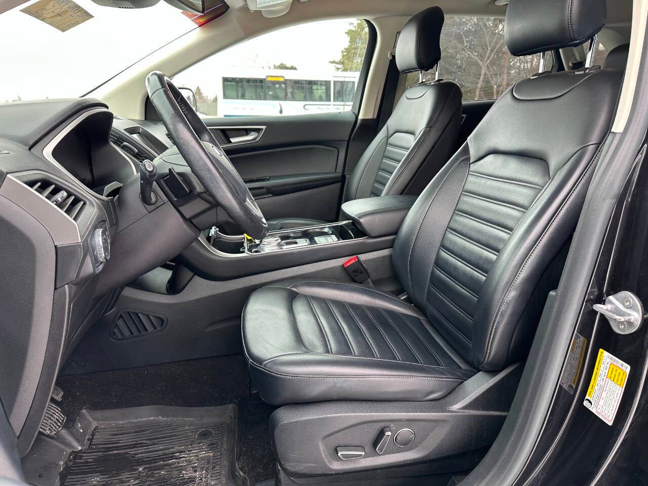 2019 Ford Edge SEL AWD 4dr Crossover