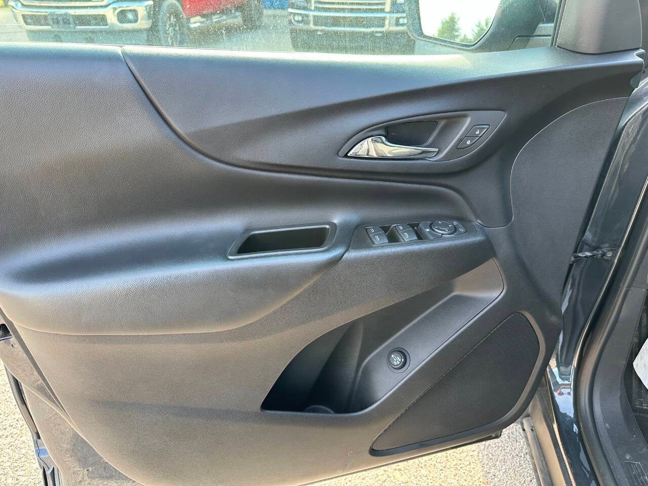 2023 Chevrolet Equinox LT 4x4 4dr SUV w/2FL