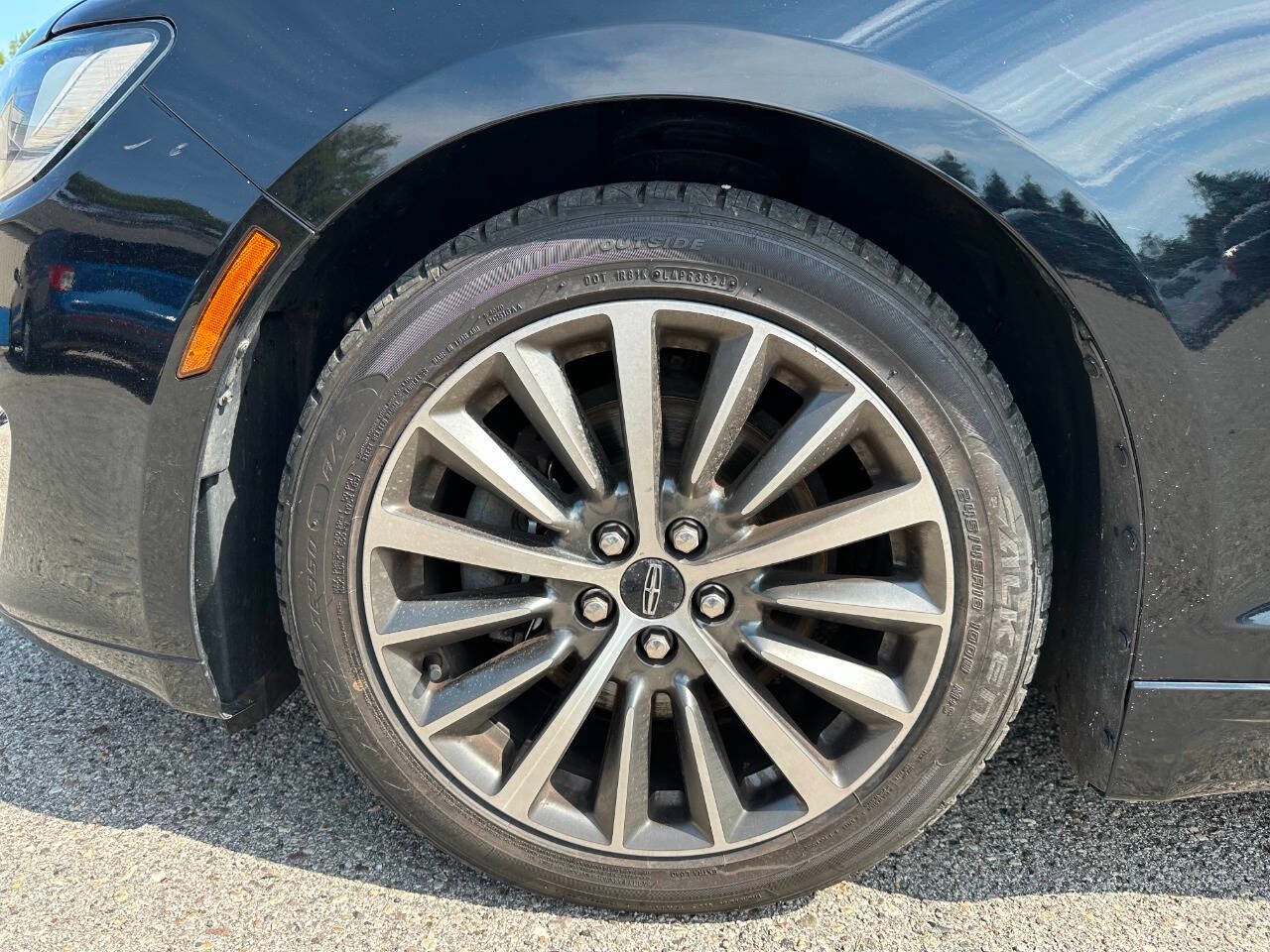 2017 Lincoln MKZ Select 4dr Sedan