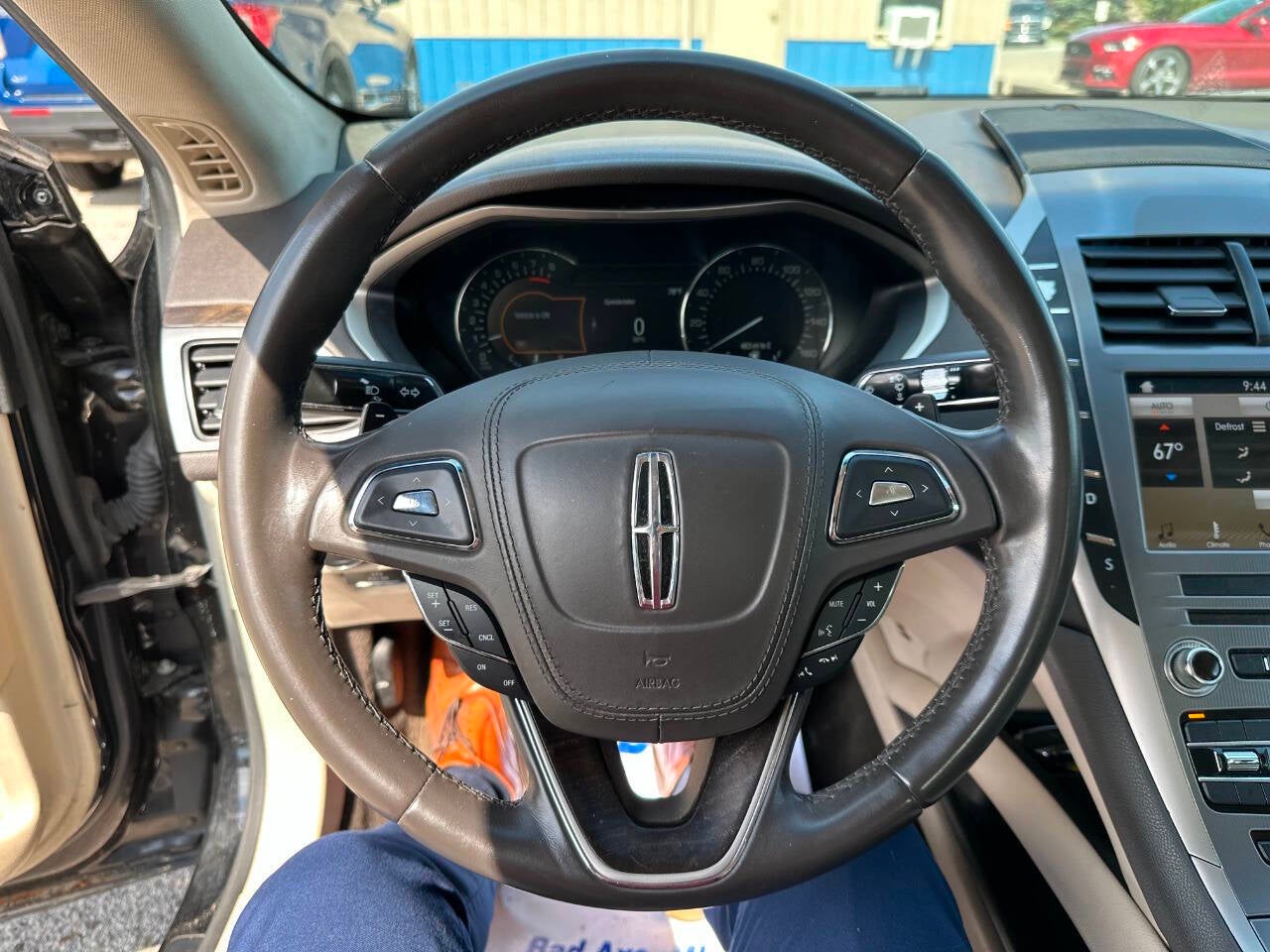 2017 Lincoln MKZ Select 4dr Sedan