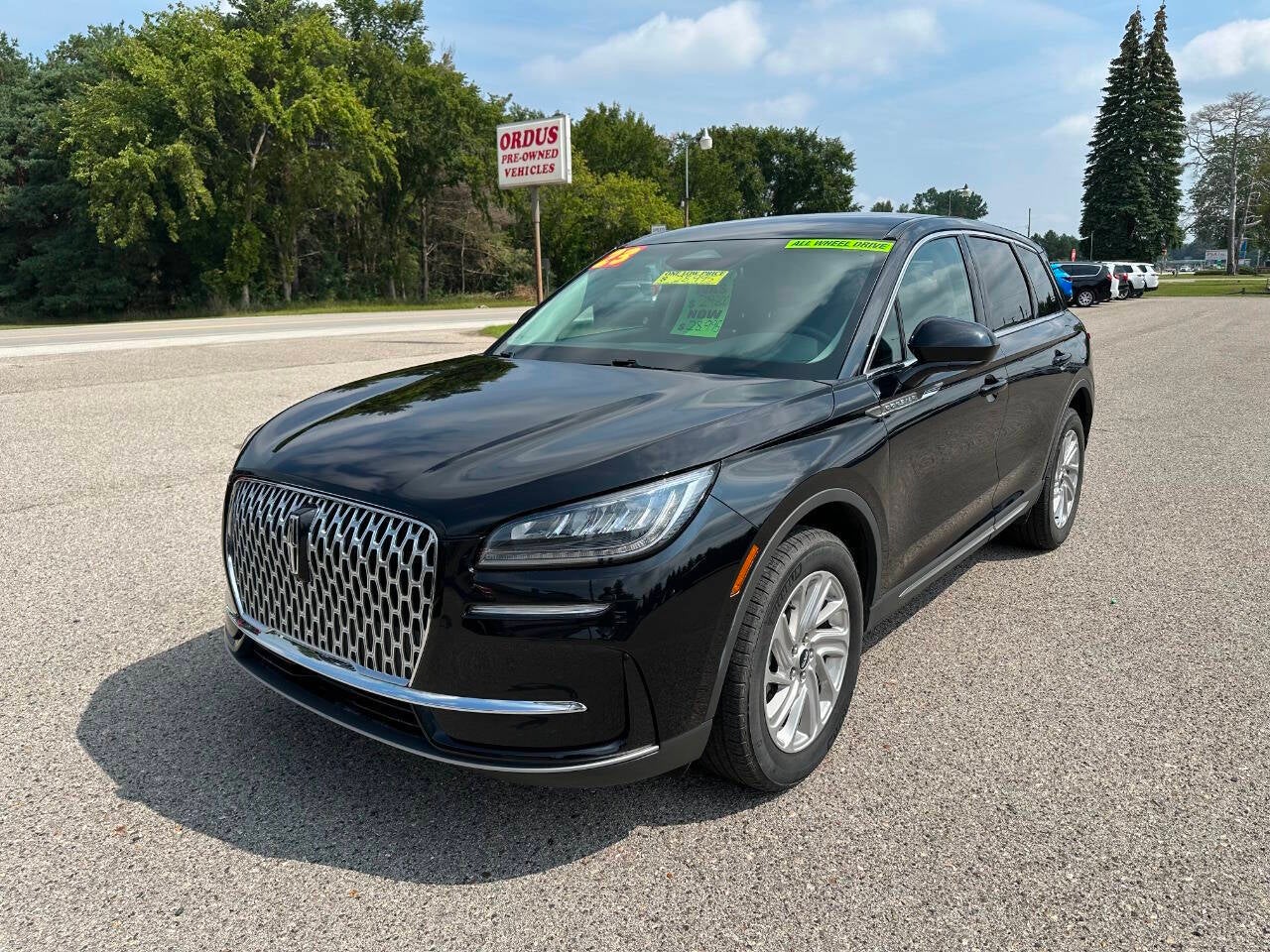 2023 Lincoln Corsair Standard AWD 4dr SUV