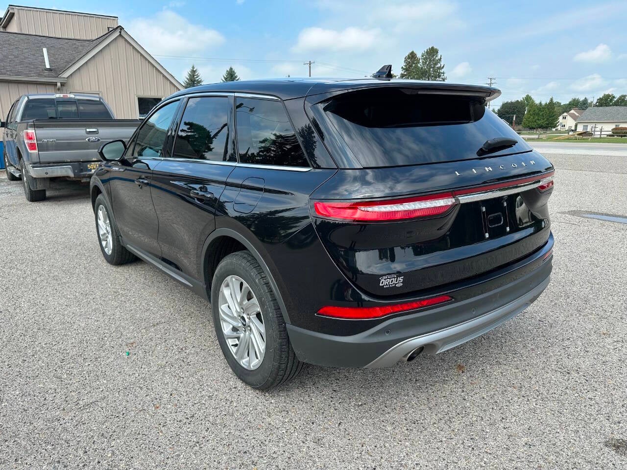 2023 Lincoln Corsair Standard AWD 4dr SUV