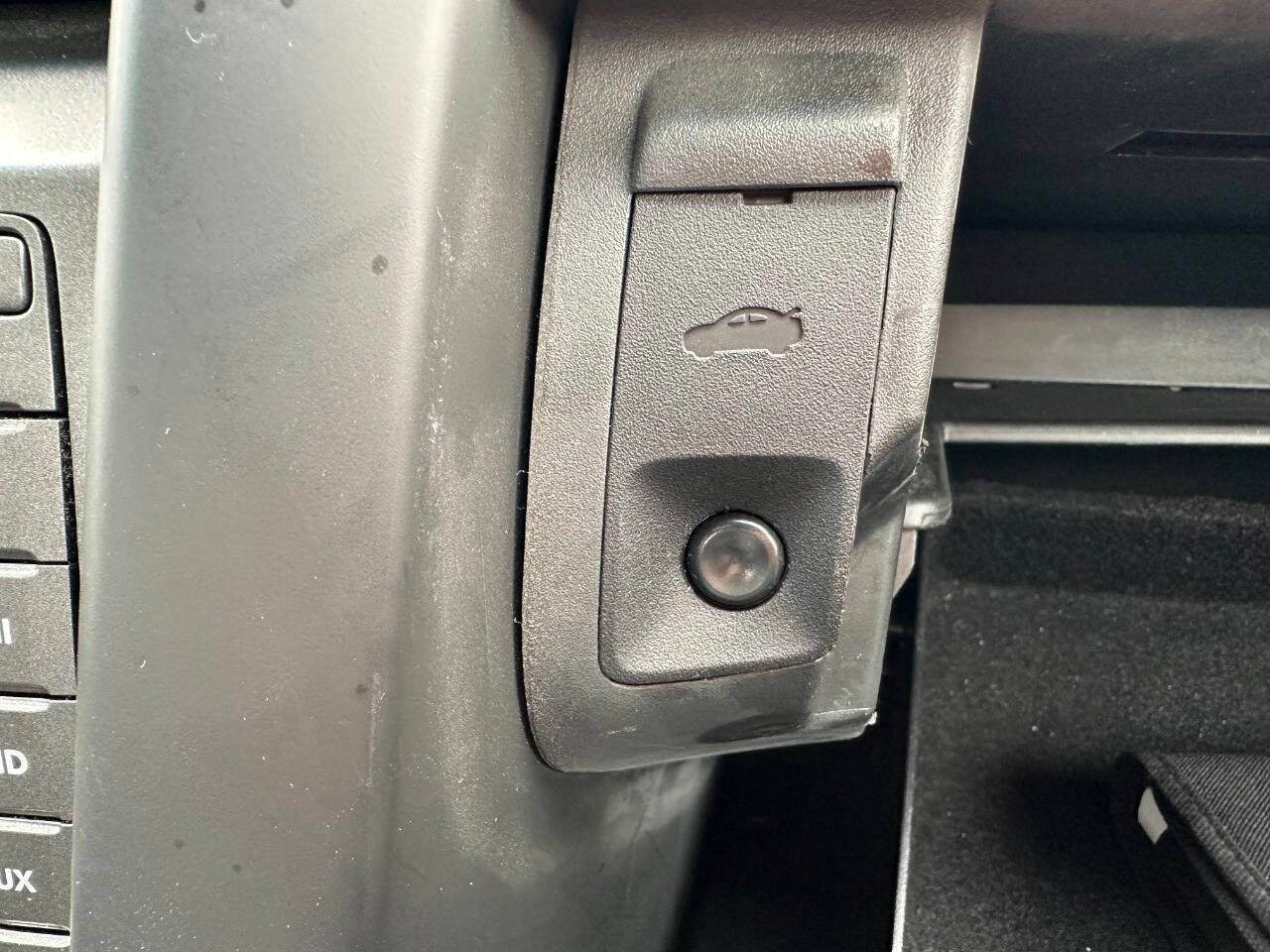 2009 Pontiac G8 Base 4dr Sedan