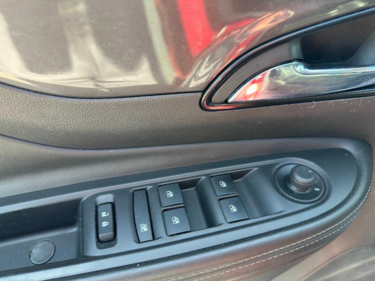 2018 Buick Encore Essence AWD 4dr Crossover