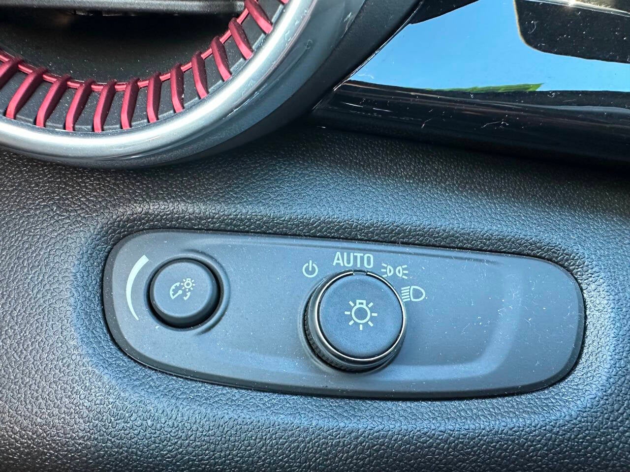 2024 Chevrolet Trax RS 4dr Crossover w/2RS