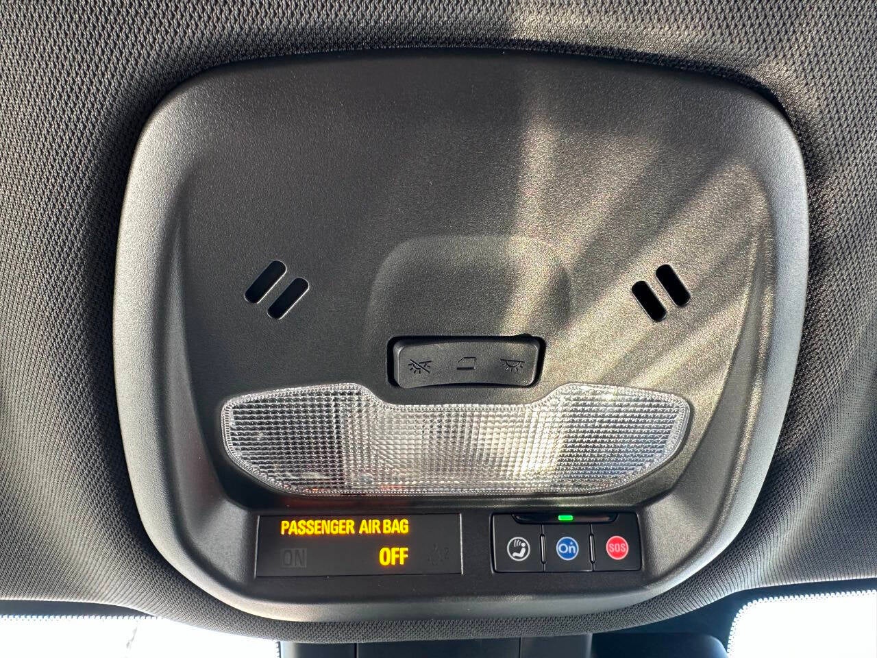 2024 Chevrolet Trax RS 4dr Crossover w/2RS