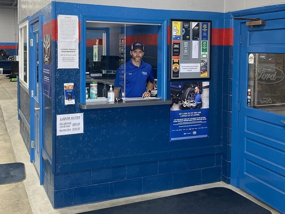 service tech in shop Joe Ricci's Ordus Ford, LLC in Bad Axe MI