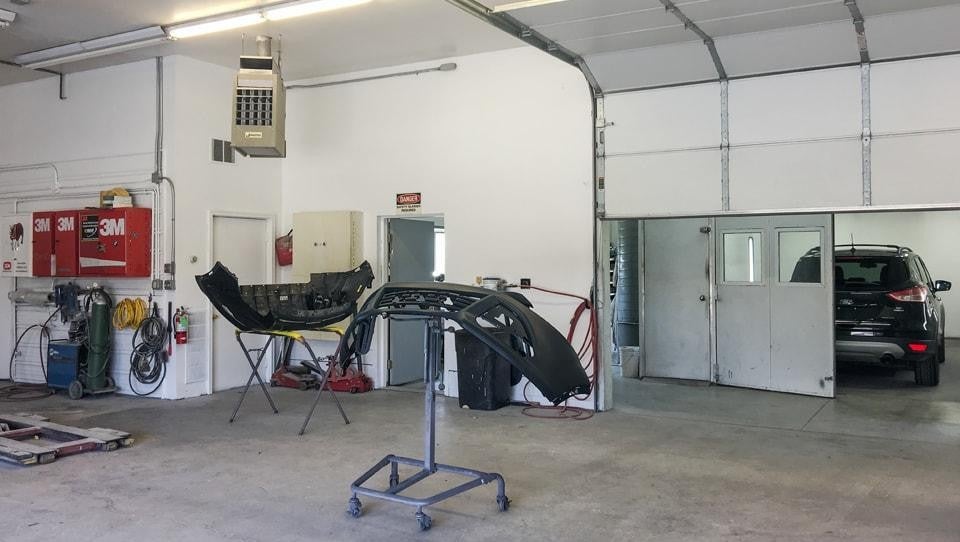Collision center interior Joe Ricci's Ordus Ford, LLC in Bad Axe MI